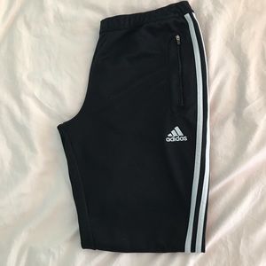 ⬇️Adidas track pants